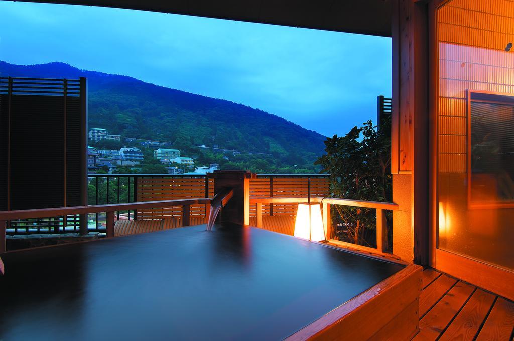 Yugawara Onsen Kawasegien Isuzu Hotel Atami  Eksteriør billede